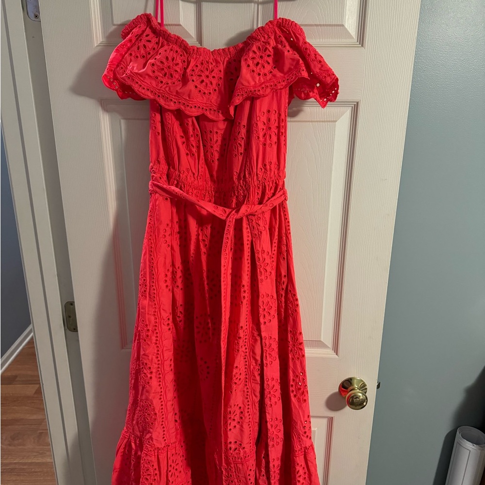Lilly Pulitzer EUC Off-Shoulder Maxi Dress in Bright Coral